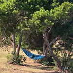 Punta Paliagi 公寓式酒店 4*