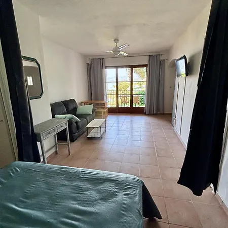 Aparthotel Punta Paliagi