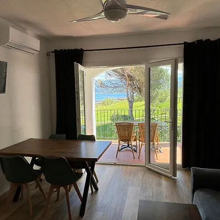 Punta Paliagi Aparthotel