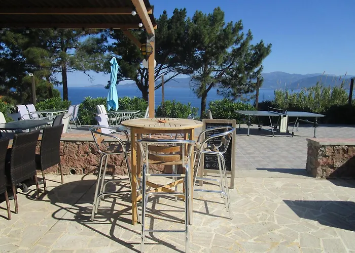 Résidence Punta Paliagi Appart hôtel Calcatoggio (Corsica)