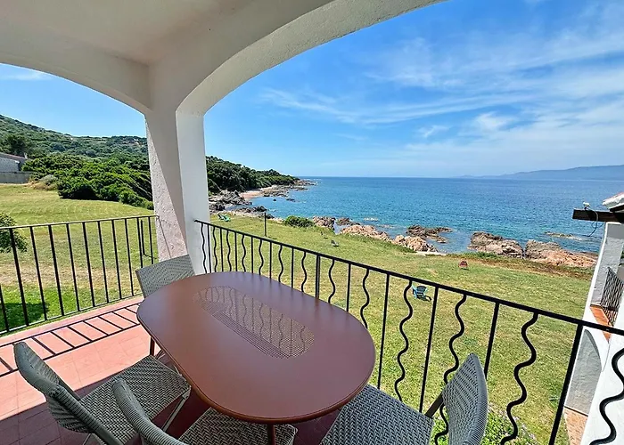 Aparthotel Punta Paliagi 4*